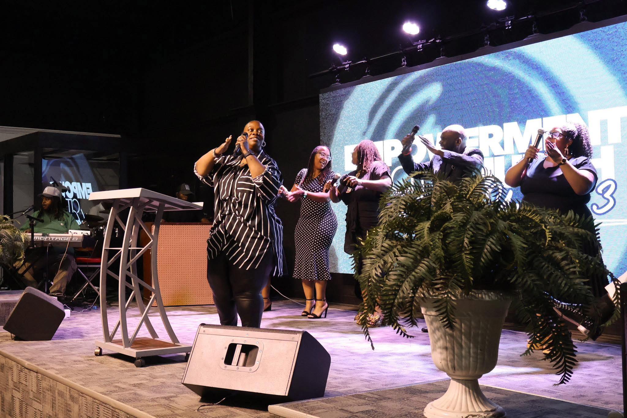 642068066_1205788668299934_4980855570542700611_n